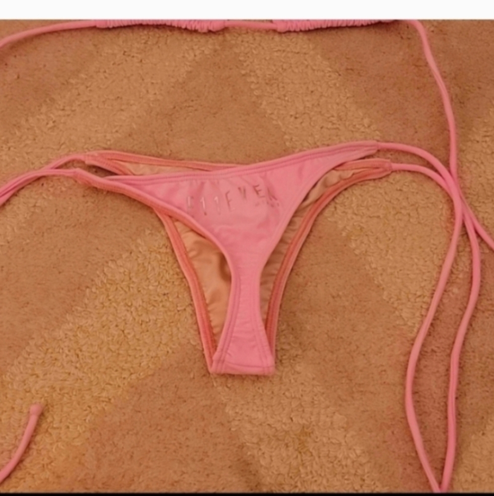 Pink Triangle Bikini Set Size S - Picture 3 of 4